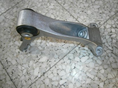 BRACKET V8T MLB FOR LAMBORGHINI URUS