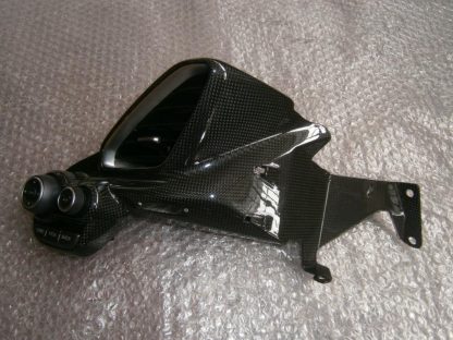 CARBON SIDE SATELLITE CASTING COMPLETE AS PHOTO FOR FERRARI F488/ F488 SPYDER - Image 2