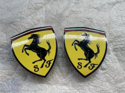 FRONT FENDER SHIELD FOR FERRARI F 812