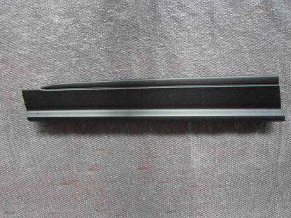 CARBON SIDE SKIRT FOR LAMBORGHINI URUS - Image 2