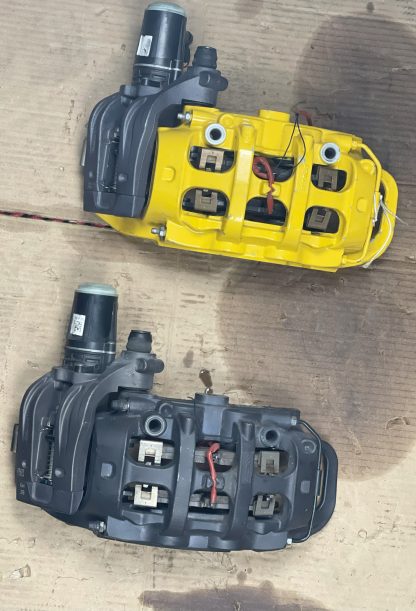 REAR CALIPER WITH PADS FOR FERRARI F488  - Image 3
