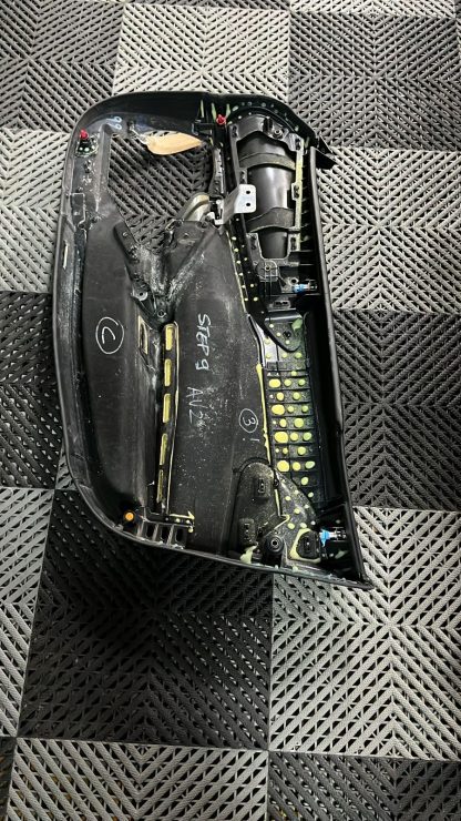 DOOR PANEL FOR FERRARI SF90 - Image 3