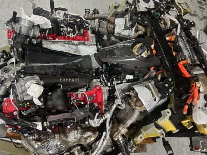 COMPLETE REAR STRUCTURE + ENGINE + ELECTRIC MACHINE + GEARBOX + ALL ELECTRIC PARTS FOR FERRARI SF90 - SPIDER - FXX - Image 5