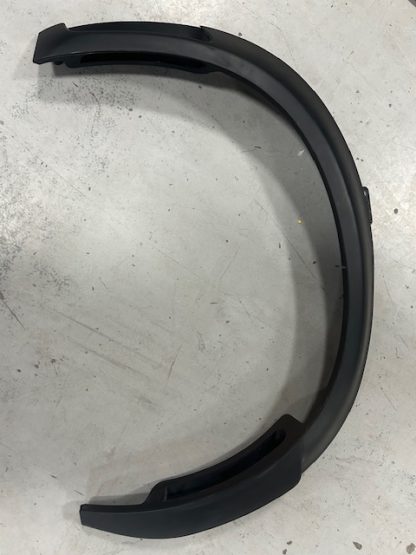 COMPLETE FRONT FENDER ARCH ( PLASTIC ) FOR FERRARI PUROSANGUE