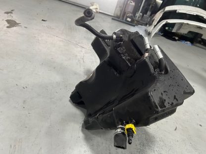 FUEL TANK COMPLETE WITH ALL PUMP FOR FERRARI F8 AND F488 - Image 3